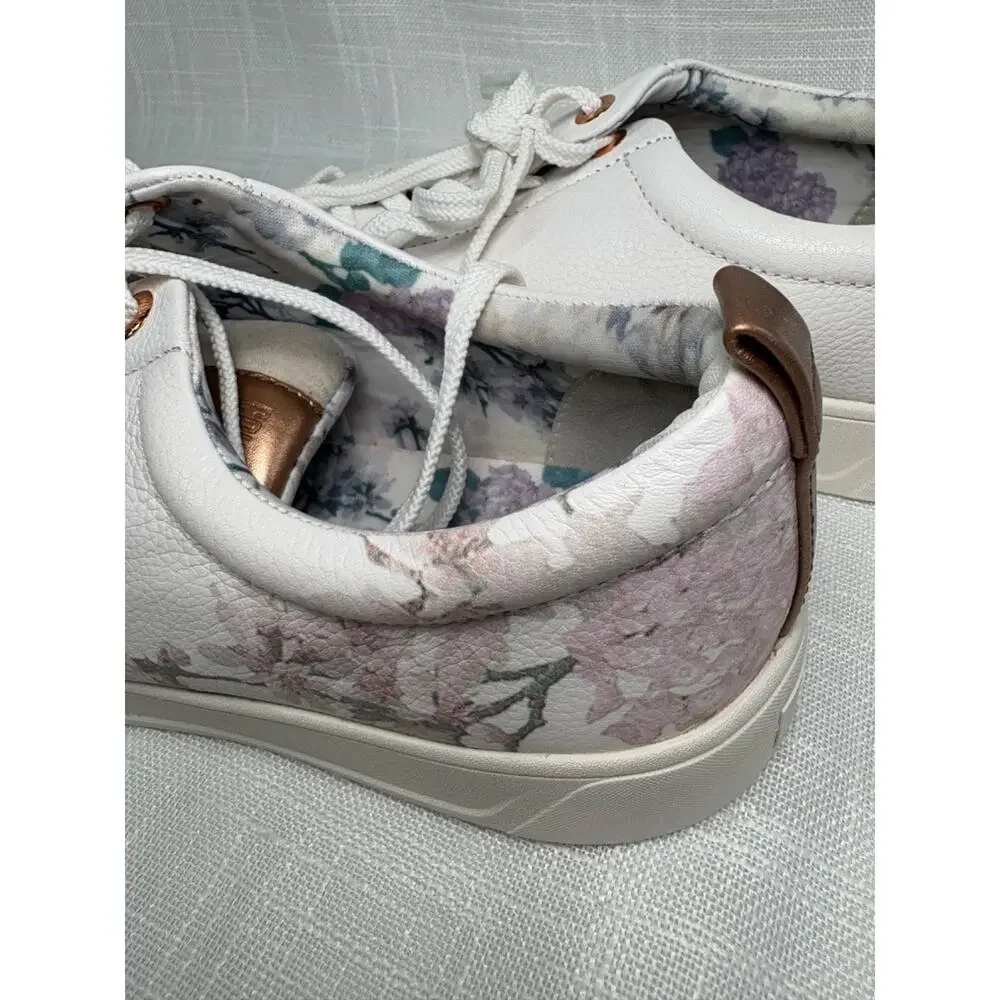 COUGAR BLOOM Leather Tennis Shoe Sneakers Sz 10 Floral Cherry Blossoms White